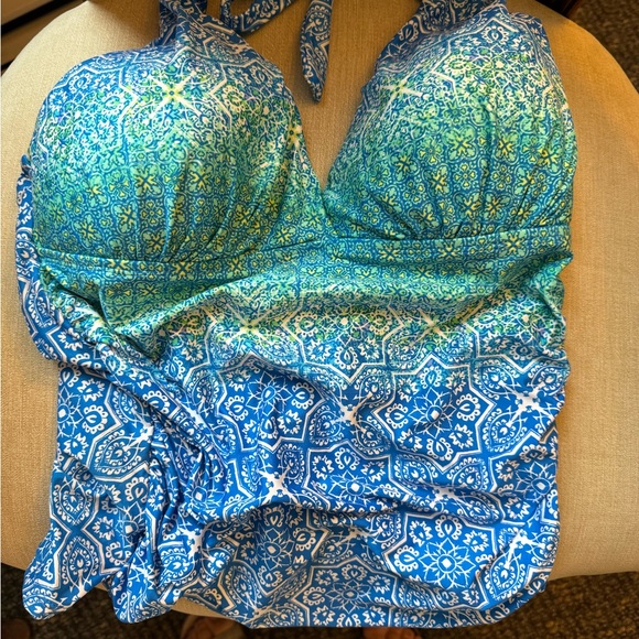 LA BLANCA AQUA BLUE SWIM TOP - 10 - Picture 3 of 5